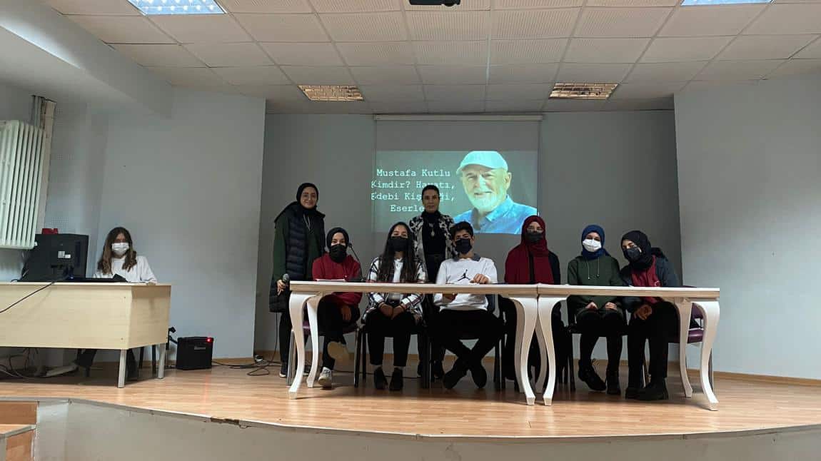 Anadolu Mektebi Yazarları Paneli